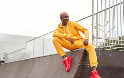 Chicago Street Fashion 101: Mixing and Matching for Effortless Cool